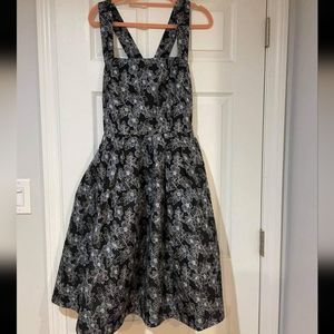 Gal Meets Glam jacquard sample dress size 6